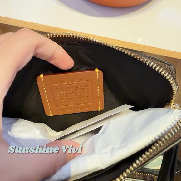 NWT COACH 2025 Corner Zip Wristlet With Halloween CCL21 Gold/Walnut - Picture 4 of 5